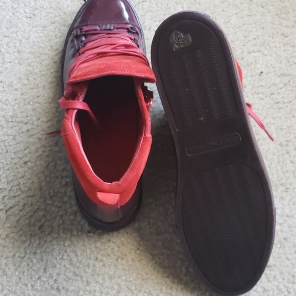 Making room, for New kicks! - Picture 4 of 4